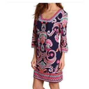 Beautiful multicolor design dress by Laundry by Shelli Segal